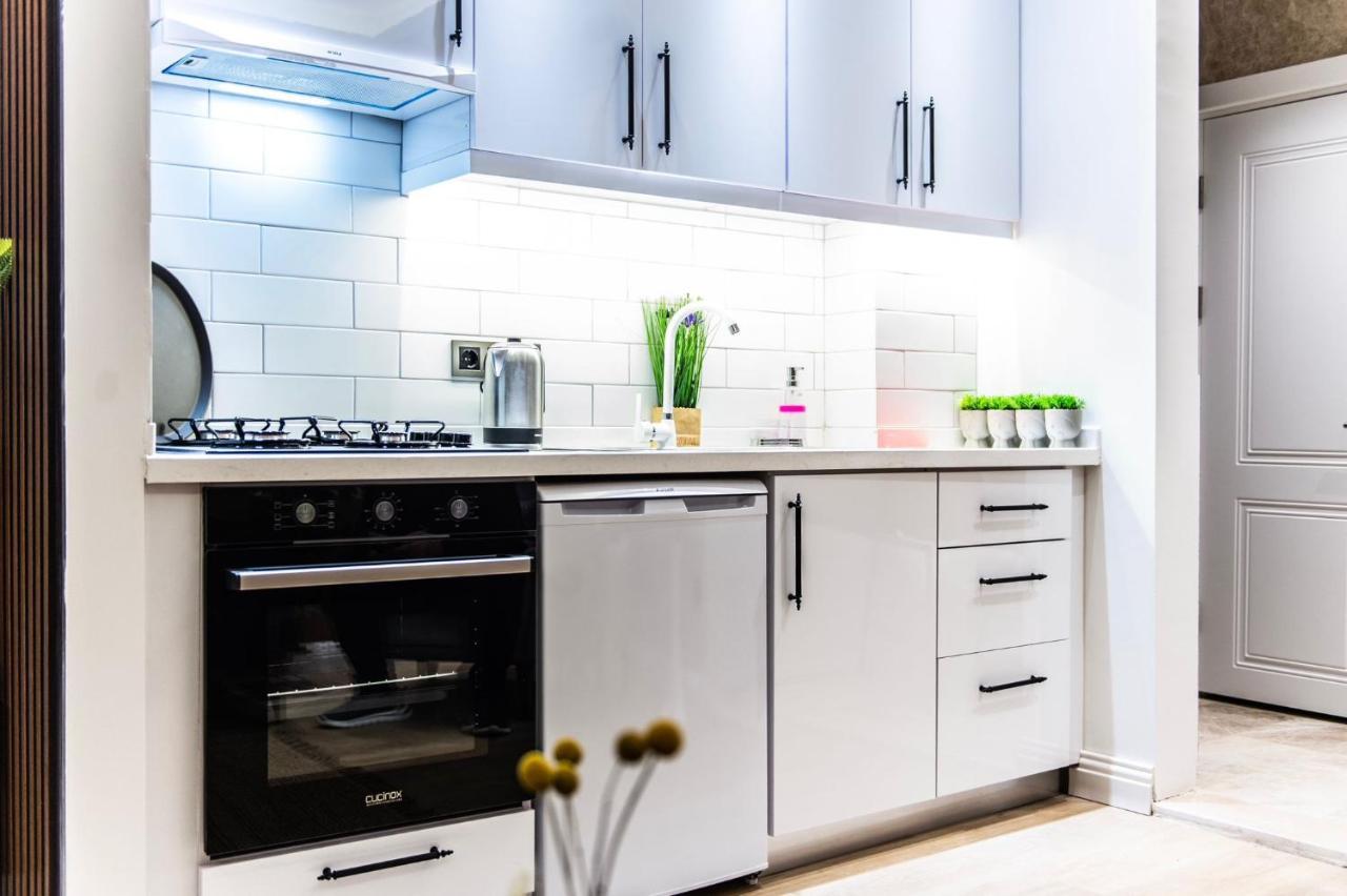 Appartement Fatih'de Olanagi Sunan Esyali *